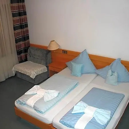 Hotel Landgasthaus & Kurfer Hof 3*