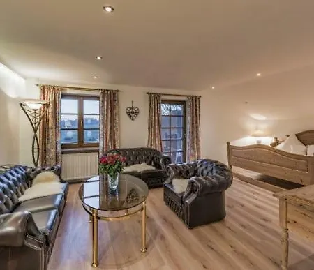 Hotel Landgasthaus & Kurfer Hof Bad Endorf
