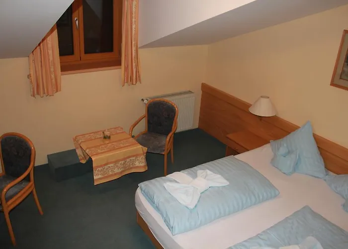 Hotell Landgasthaus & Kurfer Hof 3*